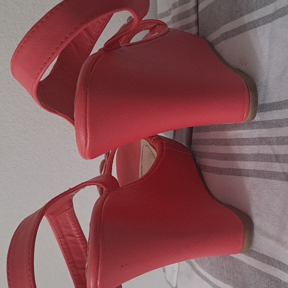 Platform heels - Picture 2 of 10